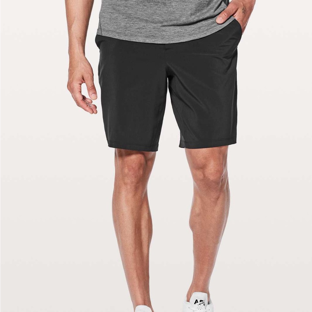 Lululemon Pace Breaker Short 9" (Black, M)